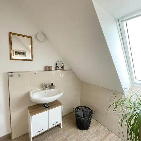 Kamrath Mit Wunderschoenem Ausblick * نيوروبين